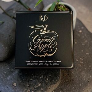 Good Apple Blush Balm Duo - Black and Gold DISCONTINUED
